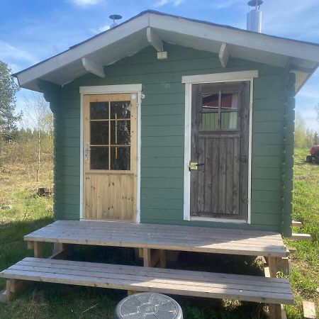 Niiralan Tila : Starlite Cabin Laitila Bagian luar foto