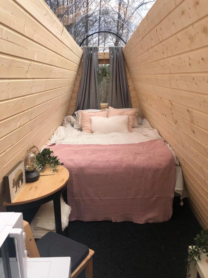 Niiralan Tila : Starlite Cabin Laitila Bagian luar foto
