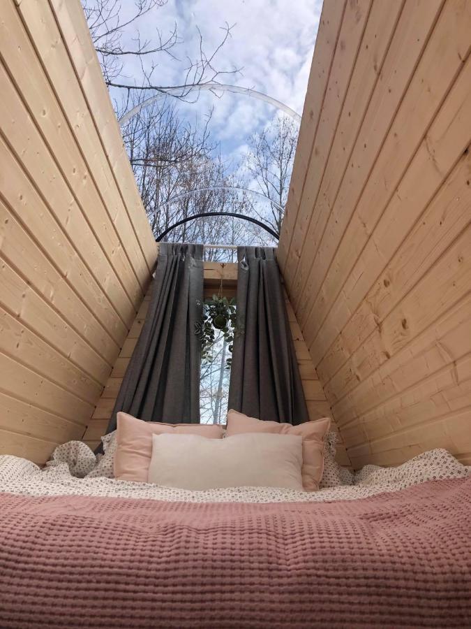 Niiralan Tila : Starlite Cabin Laitila Bagian luar foto