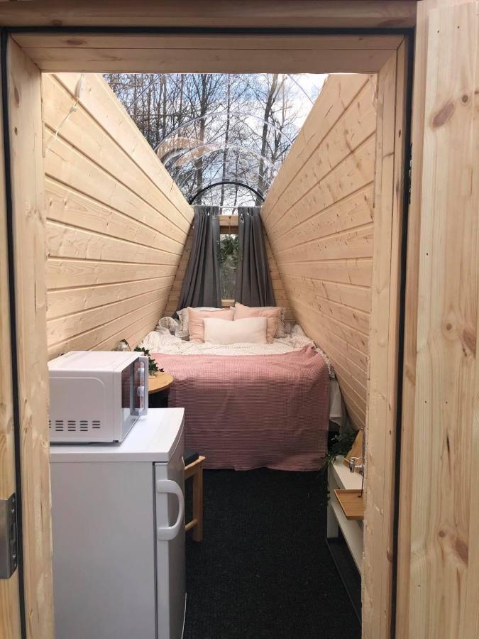 Niiralan Tila : Starlite Cabin Laitila Bagian luar foto