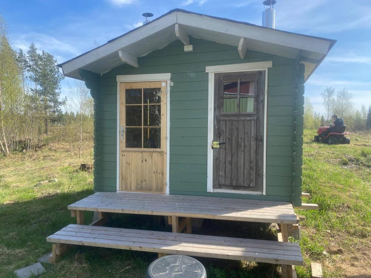 Niiralan Tila : Starlite Cabin Laitila Bagian luar foto